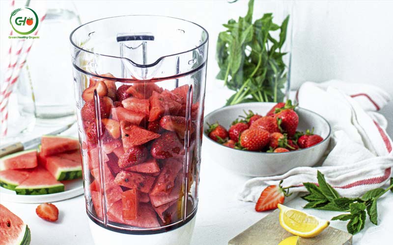 Nên mua loại máy xay sinh tố nào